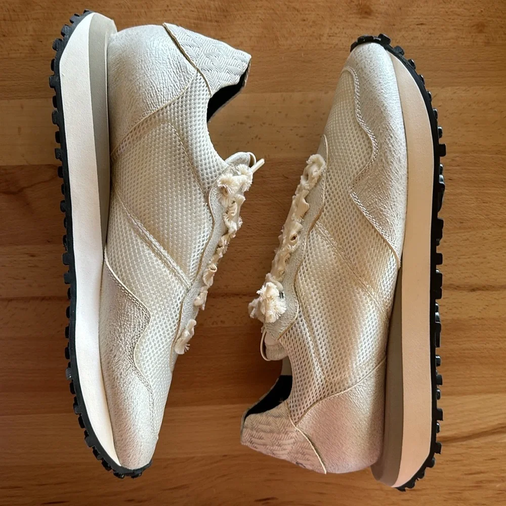 NIB P448 Cancun Sneaker
